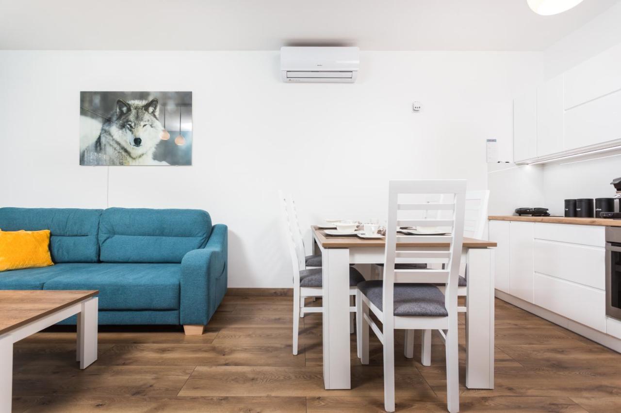 Of The Kings - Wolf Apartament *